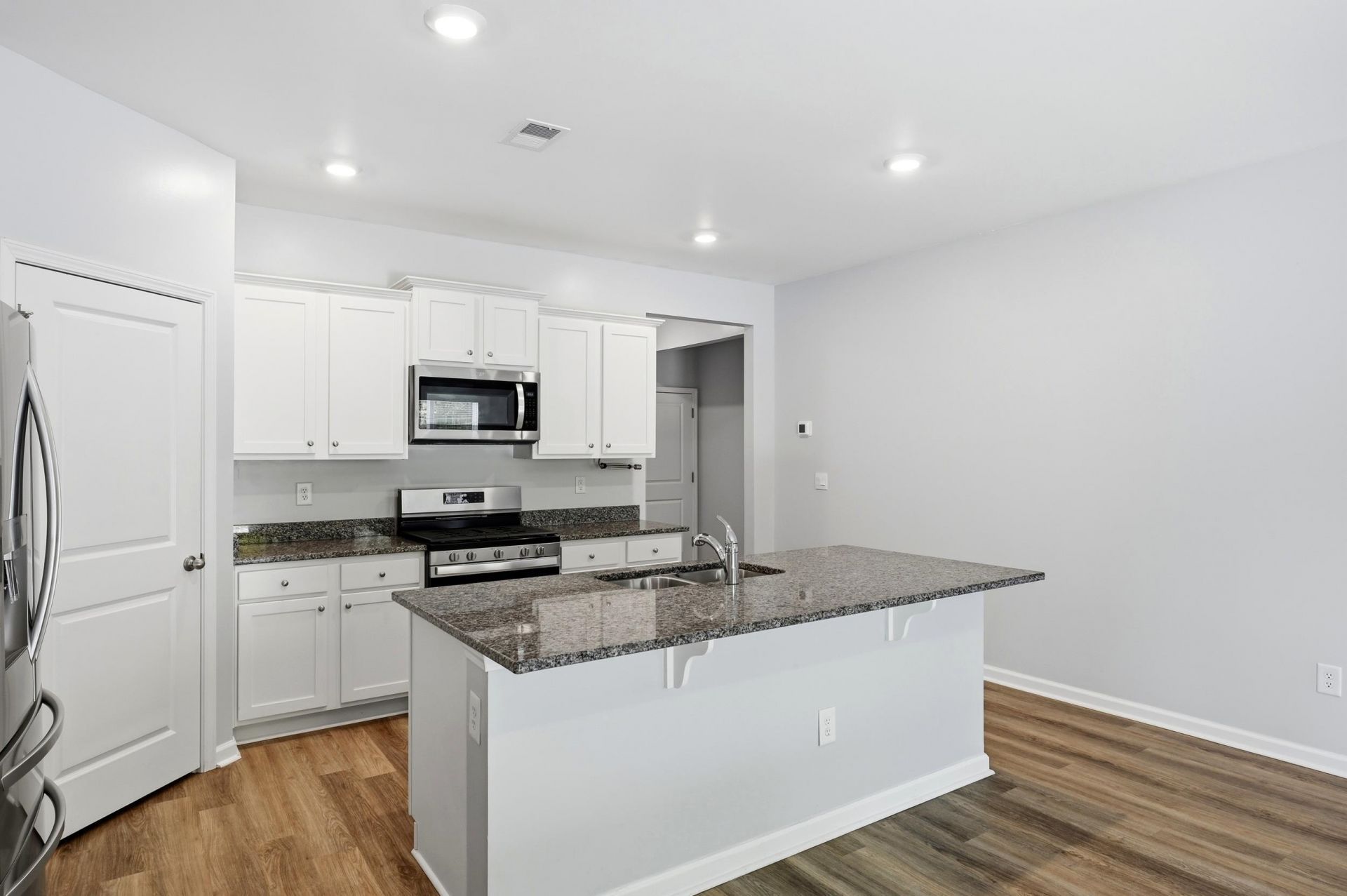 616 Choctaw Dr. Photo 11