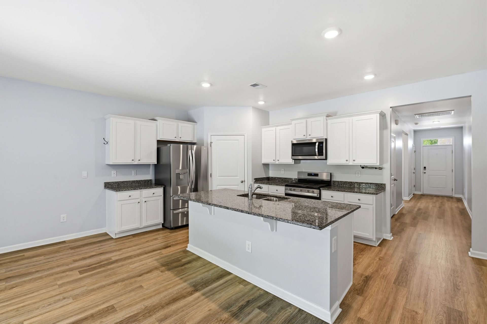 616 Choctaw Dr. Photo 9