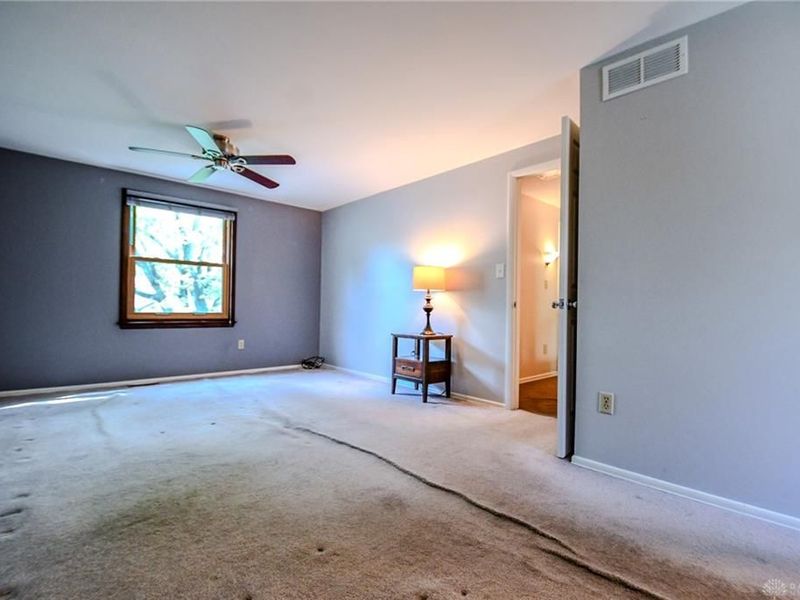 4330 Elmshaven Drive, Fairborn, OH 45424 Photo 17