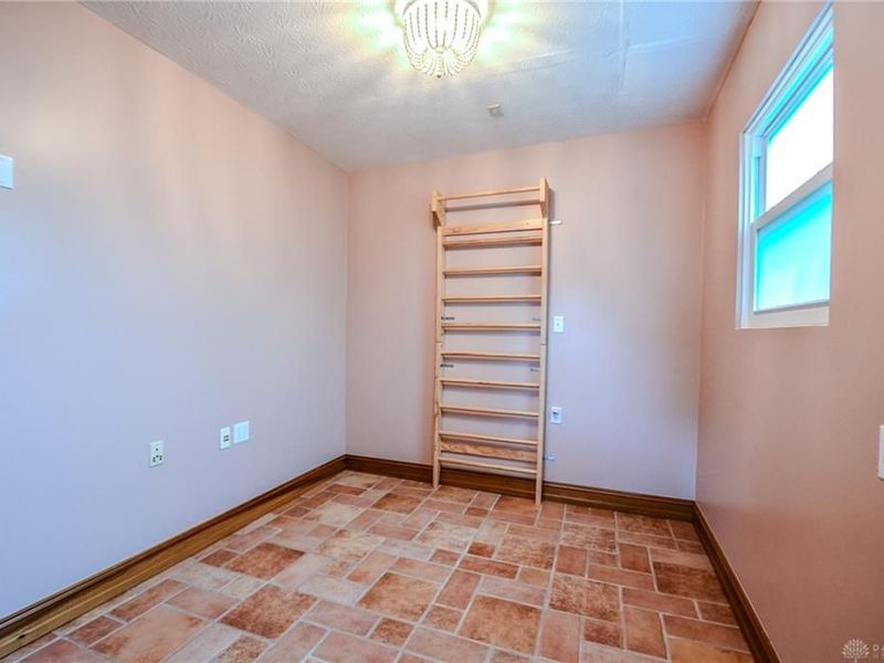 4330 Elmshaven Drive, Fairborn, OH 45424 Photo 34