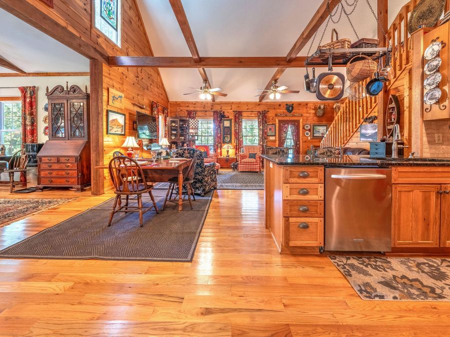 Property Image 37