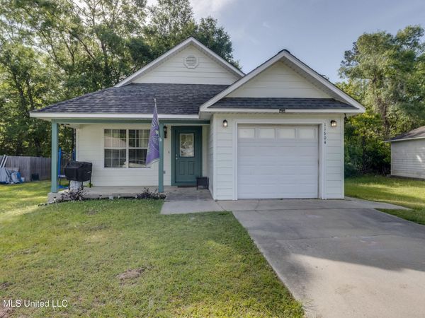 11604 Oaklane Drive, Gulfport, MS 39503