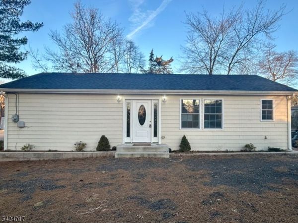 1424 Monmouth Ave, Manchester, NJ 08757