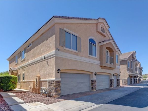 6728 Lavender Lilly Lane , Unit 3, North Las Vegas, NV 89084