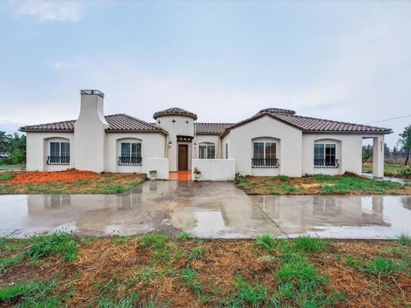 5317 Mesa Drive, Oakdale, CA 95361