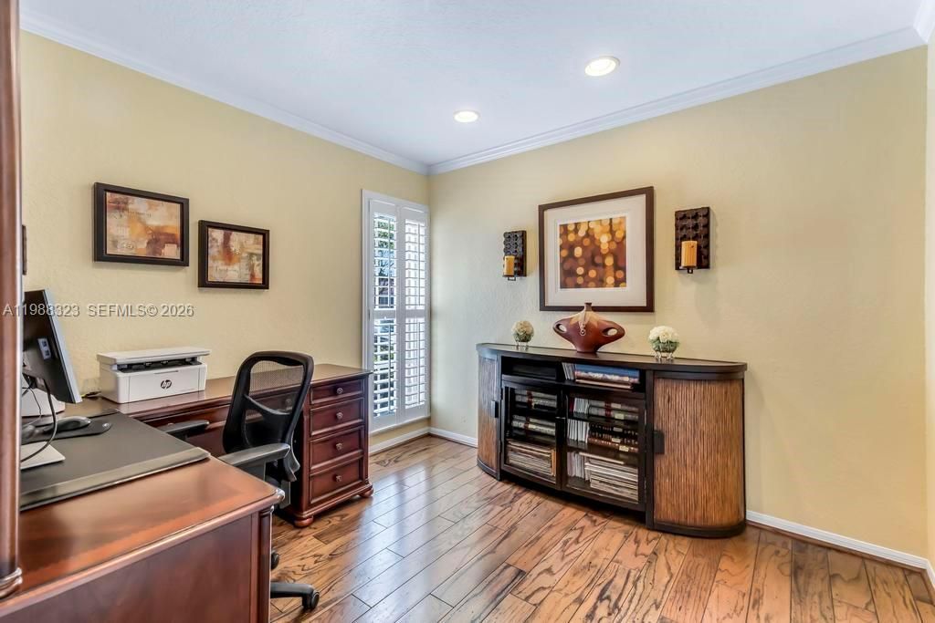 677 NW 129th Way, Pembroke Pines, FL 33028 Photo