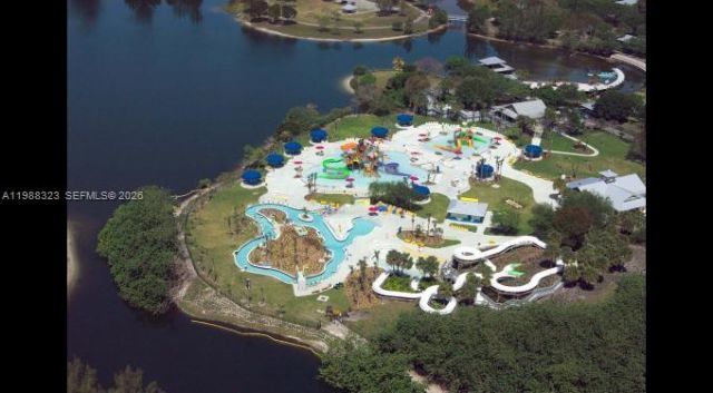 677 NW 129th Way, Pembroke Pines, FL 33028 Photo