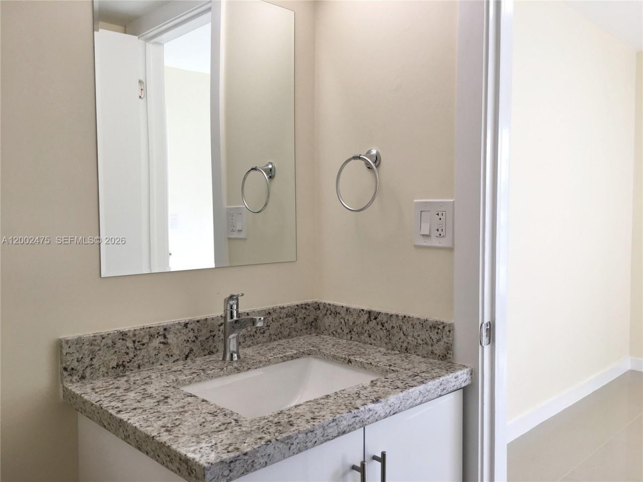 4709 NW 7th St, Unit 107-9, Miami, FL 33126 Photo