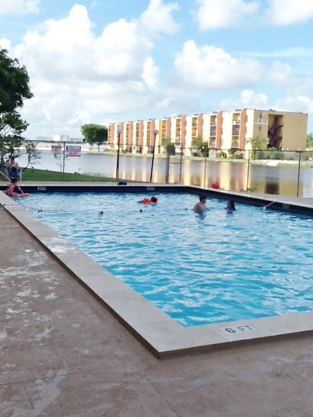 4709 NW 7th St, Unit 107-9, Miami, FL 33126 Photo