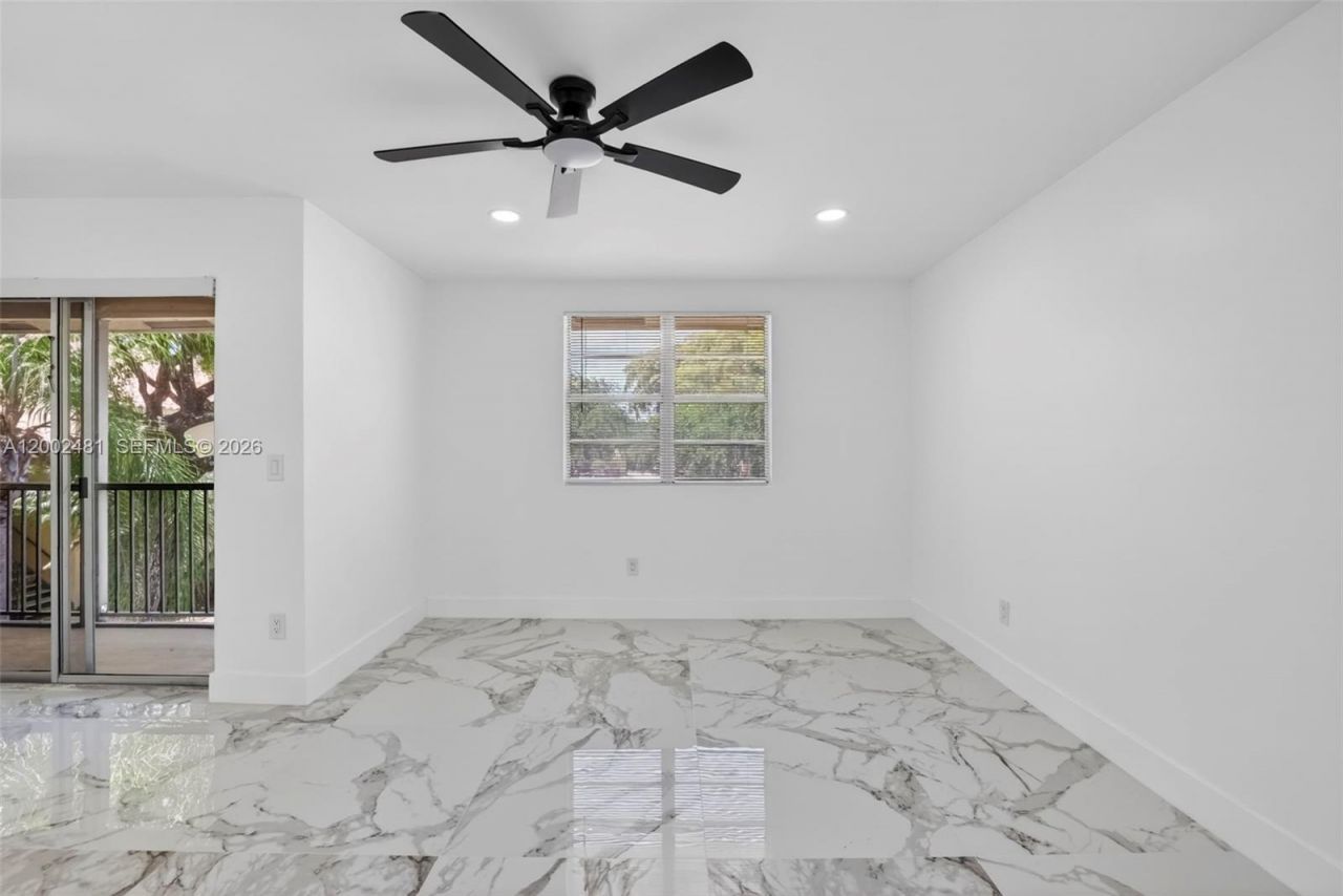 1227 SW 46th Ave, Unit 314, Pompano Beach, FL 33069 Photo