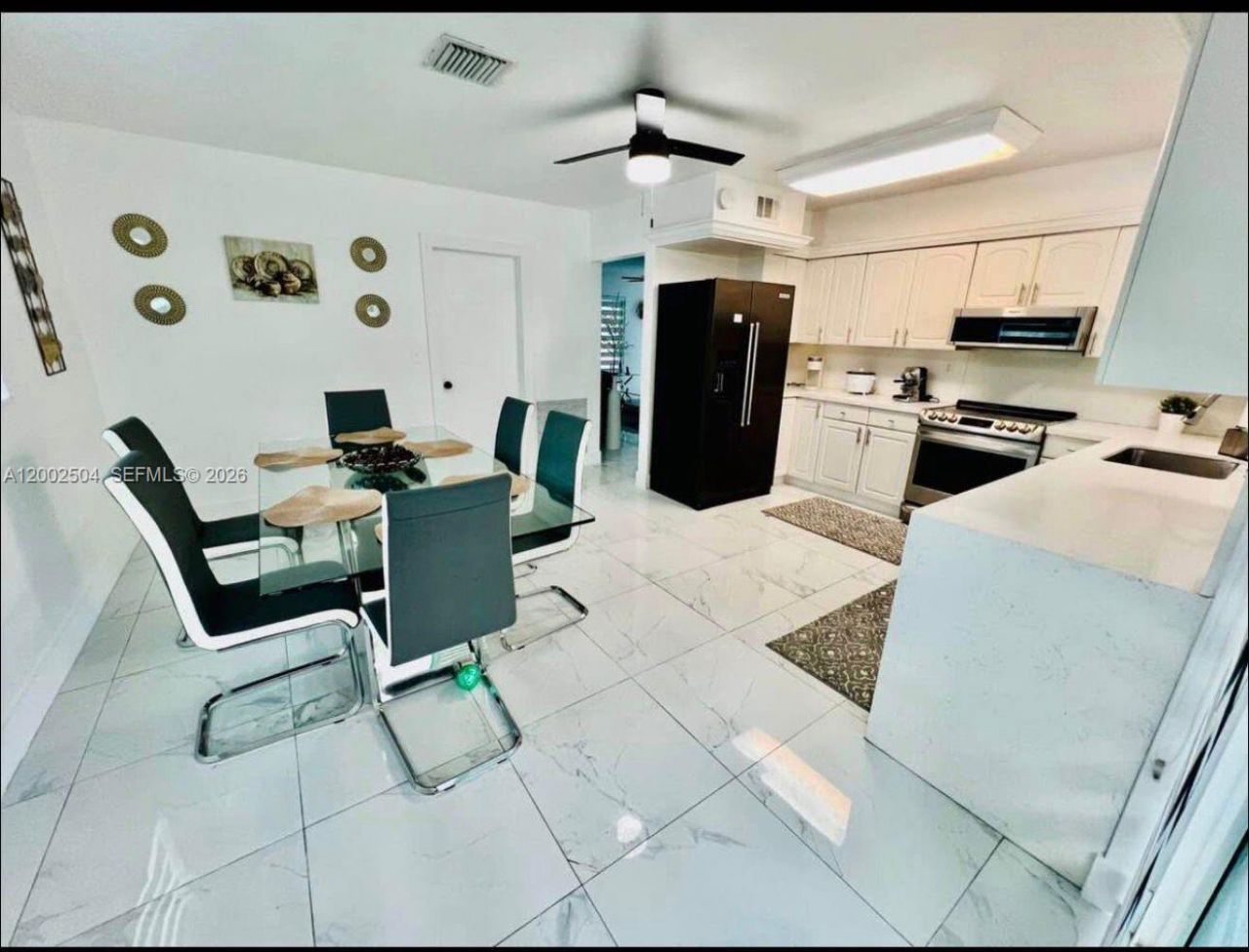 6390 Sherman St, Unit 6390, Hollywood, FL 33024 Photo