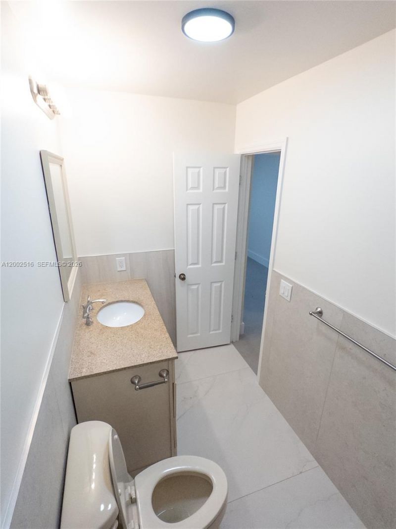 5400 NW 18th St, Unit 3N, Lauderhill, FL 33313 Photo
