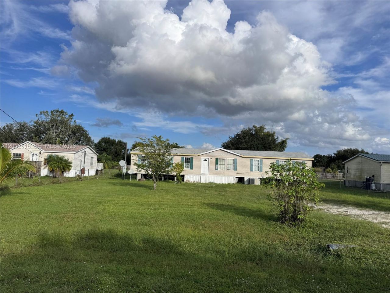 866 NE 104 , Okeechobee, FL 34972 Photo