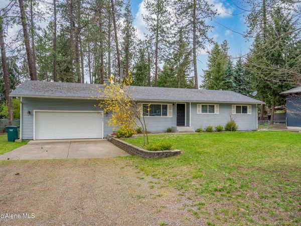 11865 N Forest RD , Hayden, ID 83835