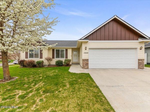 1449 N Moonstone ST , Post Falls, ID 83854