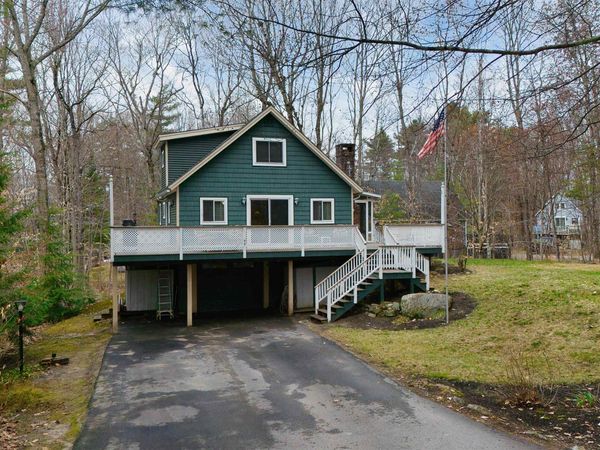 49 Mountain View Drive, Moultonborough, NH 03254