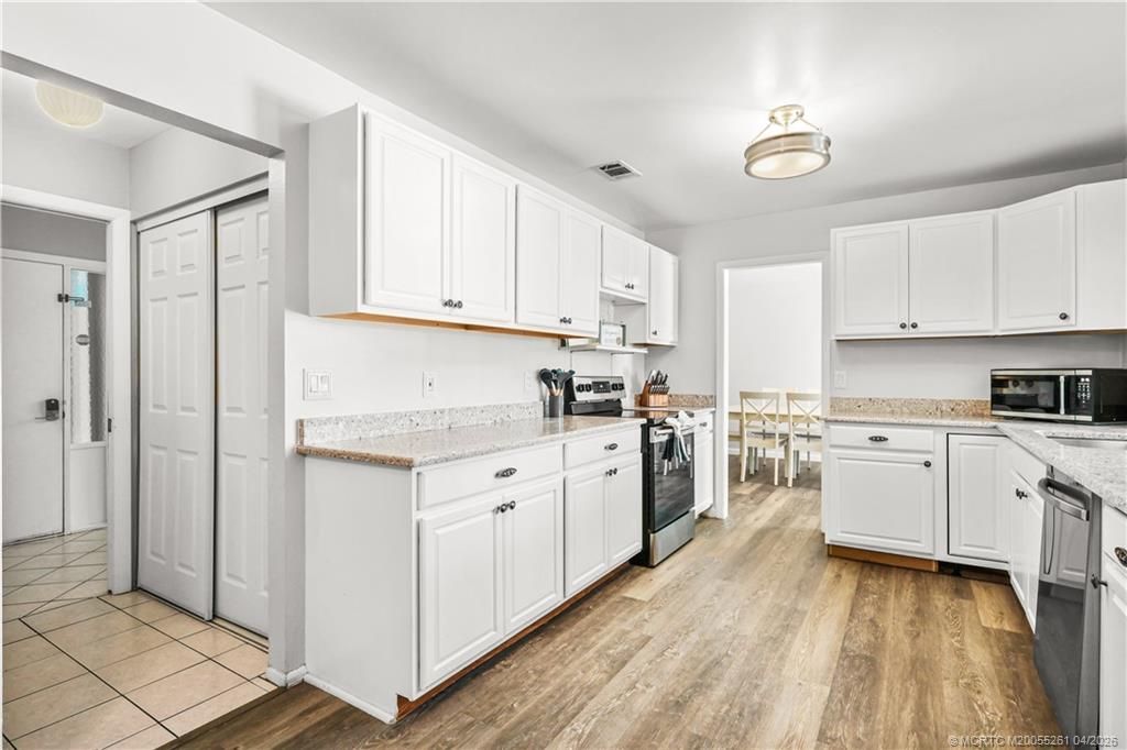 1338 SE Buckingham Terrace, Port Saint Lucie, FL 34952 Photo