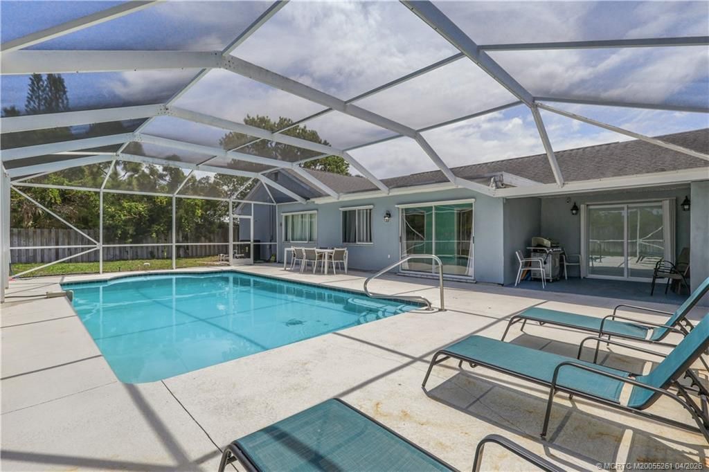 1338 SE Buckingham Terrace, Port Saint Lucie, FL 34952 Photo