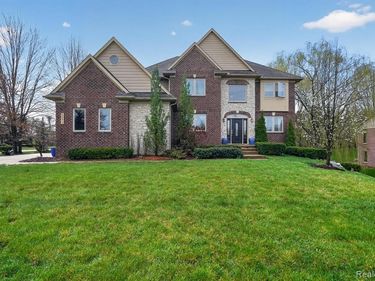 48877 Wildwood Court, Plymouth Twp, MI 48170