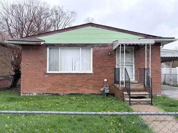 9377 Bessemore Street, Detroit, MI 48213