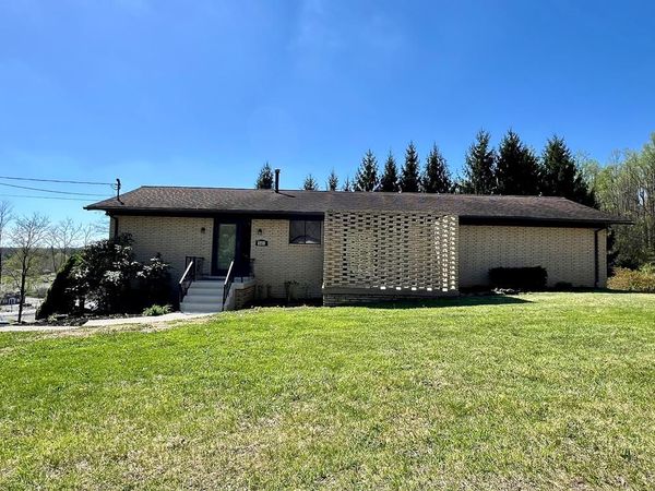 141 Marianna Lane, SHADY SPRING, WV 25918