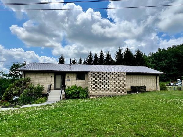 141 Marianna Lane, SHADY SPRING, WV 25918