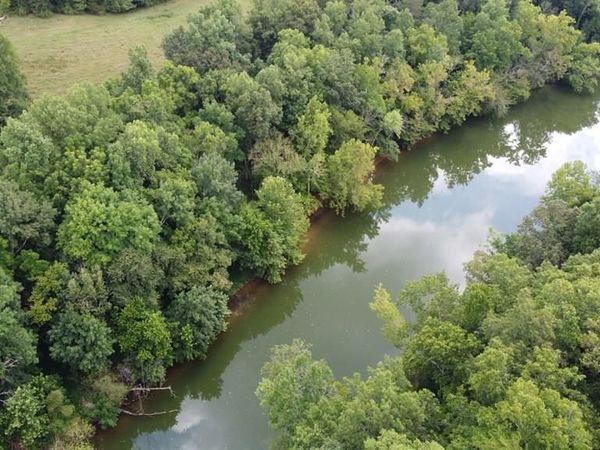 542 Rock Island Shores Dr., Rock Island, TN 38581