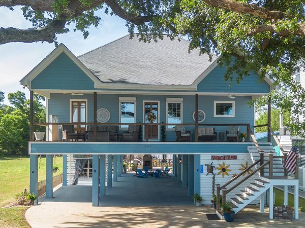 432 W Beach Boulevard, Long Beach, MS 39560