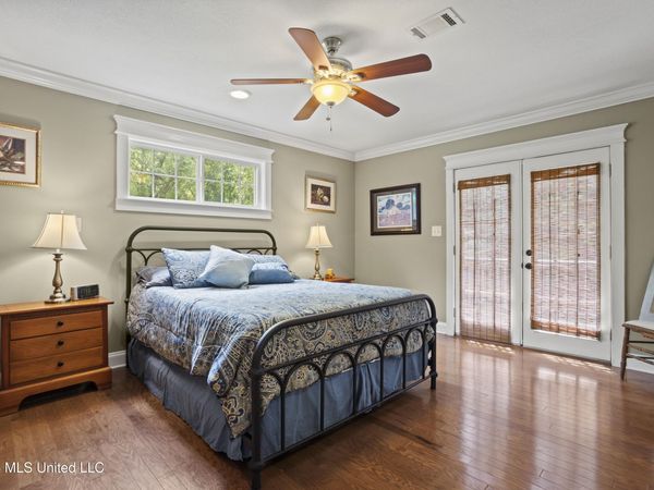 5082 Menge Avenue, Pass Christian, MS 39571