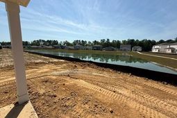 869 Meadowbrook Lane photo 4