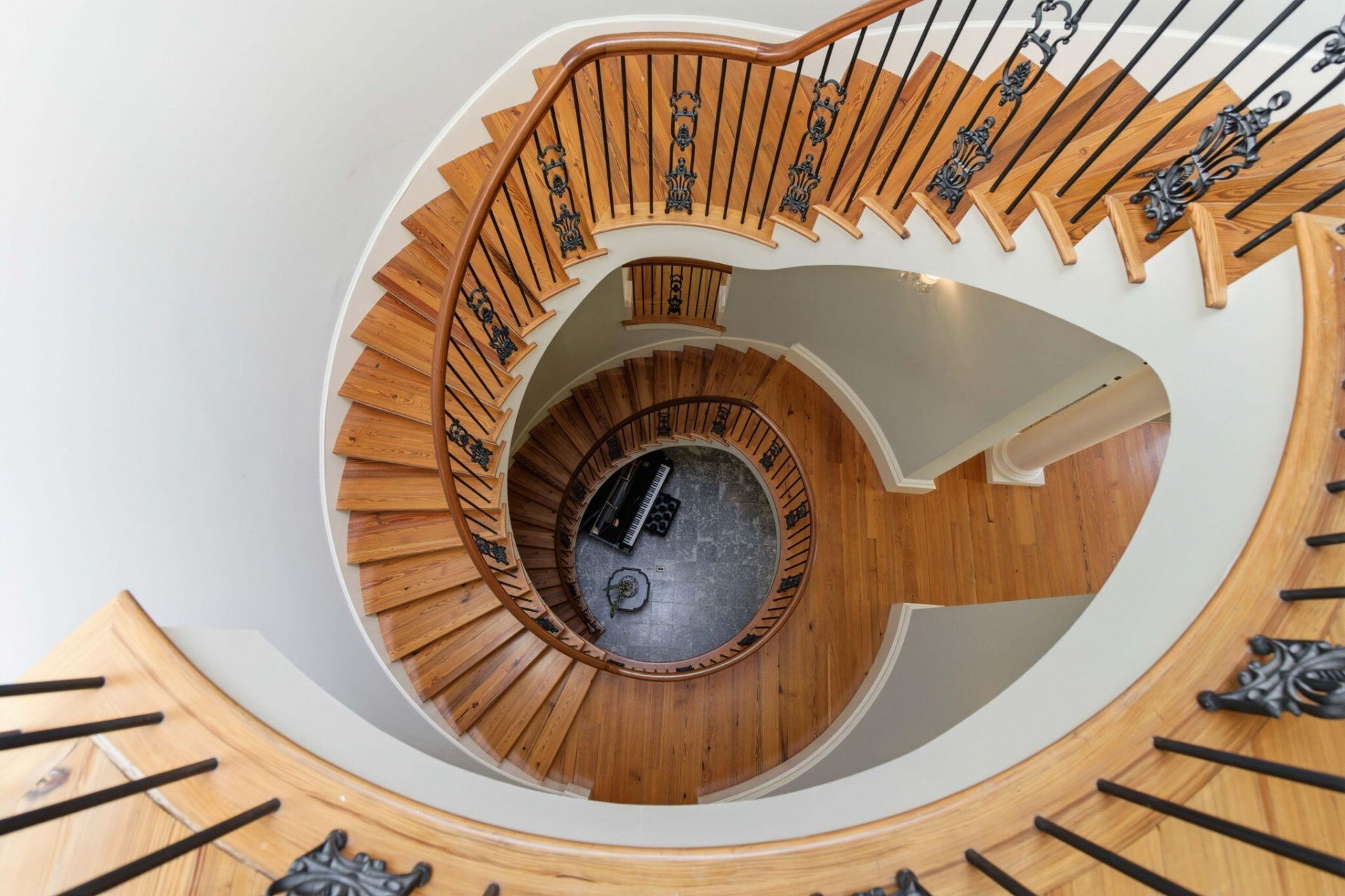 174 N Shelmore Boulevard Photo 40