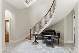 174 N Shelmore Boulevard photo 4