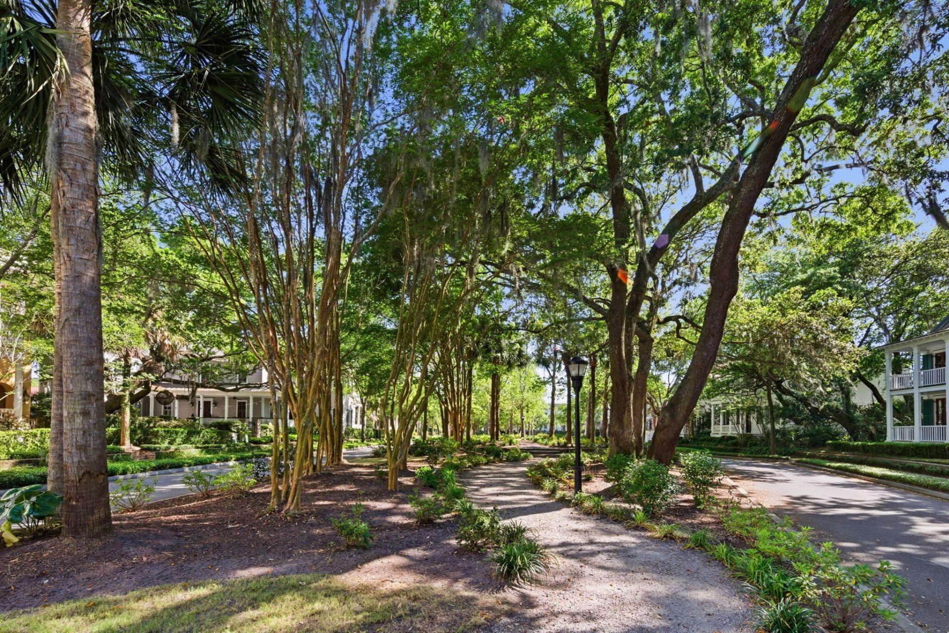 174 N Shelmore Boulevard Photo 56