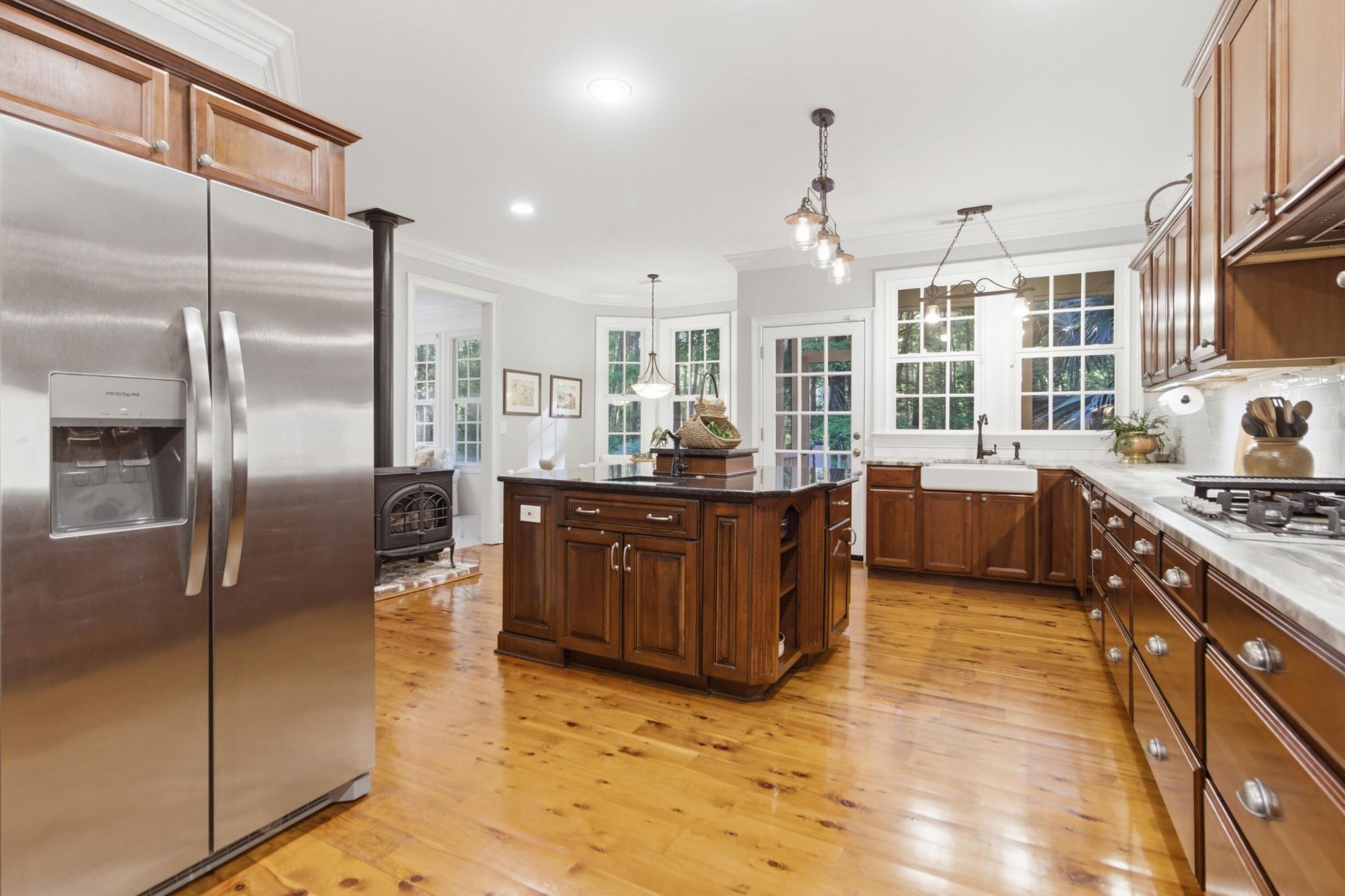 3798 Saint Ellens Drive Photo 8