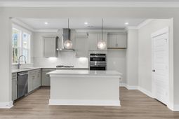 607 Crosswick Street photo 4