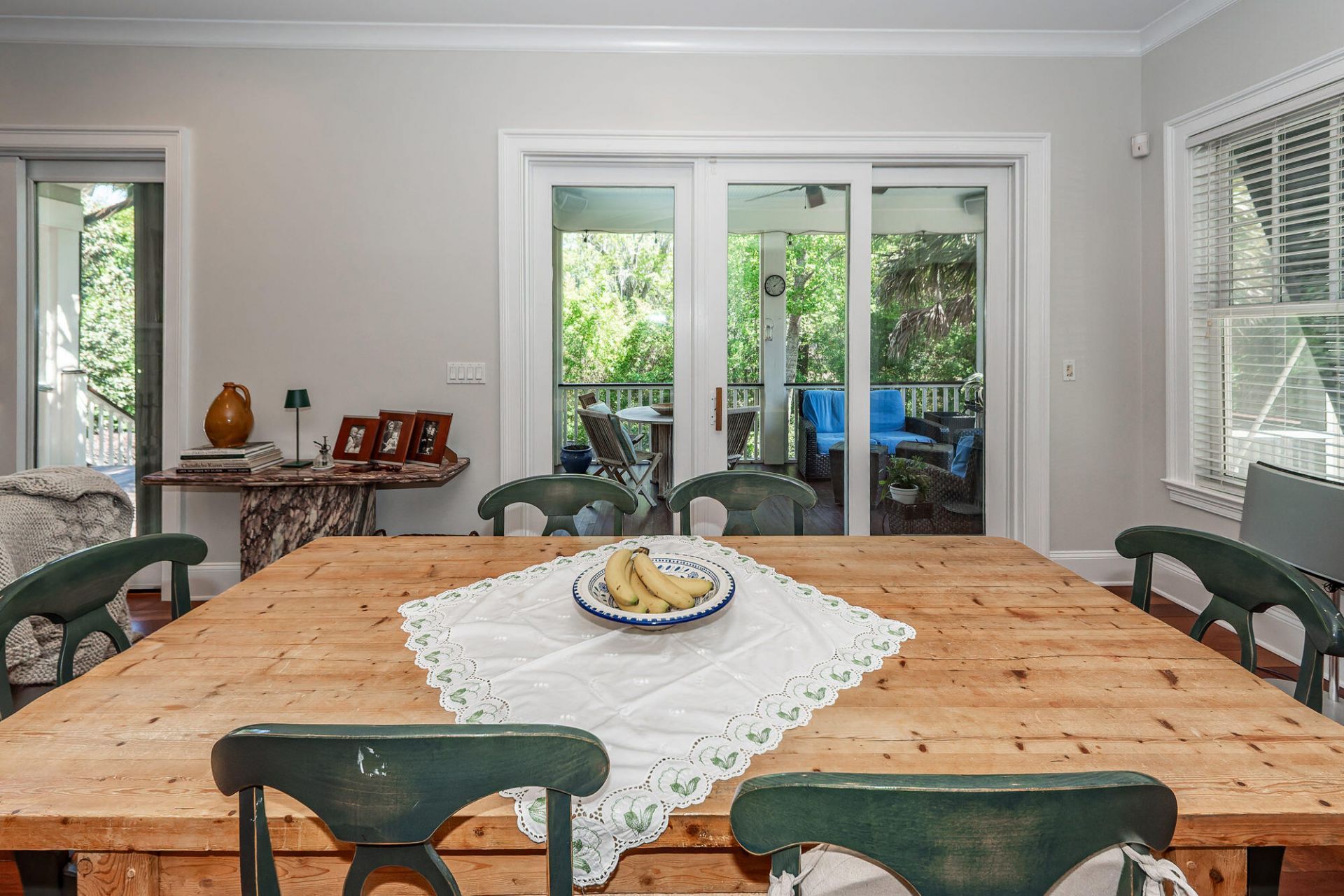 599 Two Mile Run Photo 26