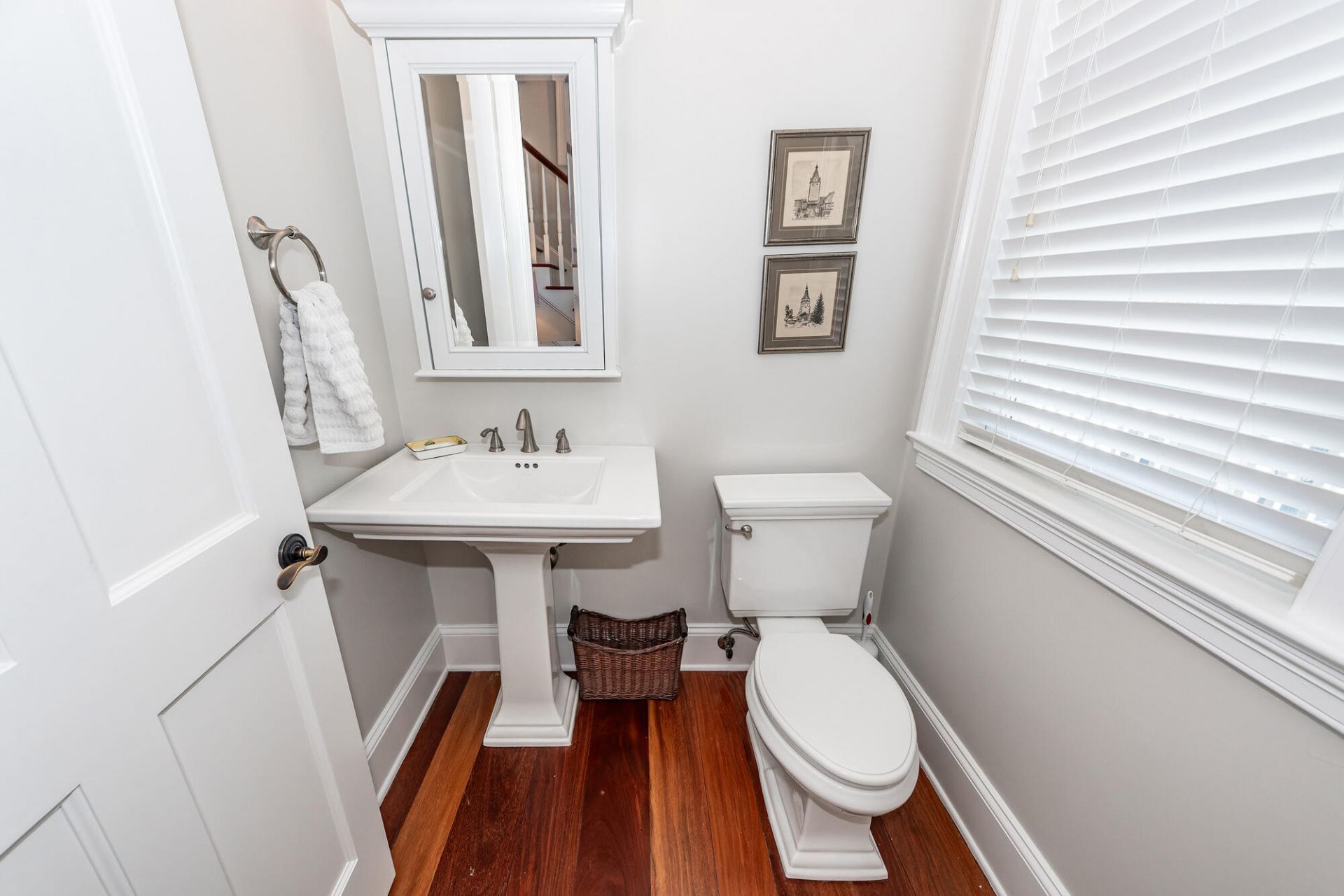 599 Two Mile Run Photo 29