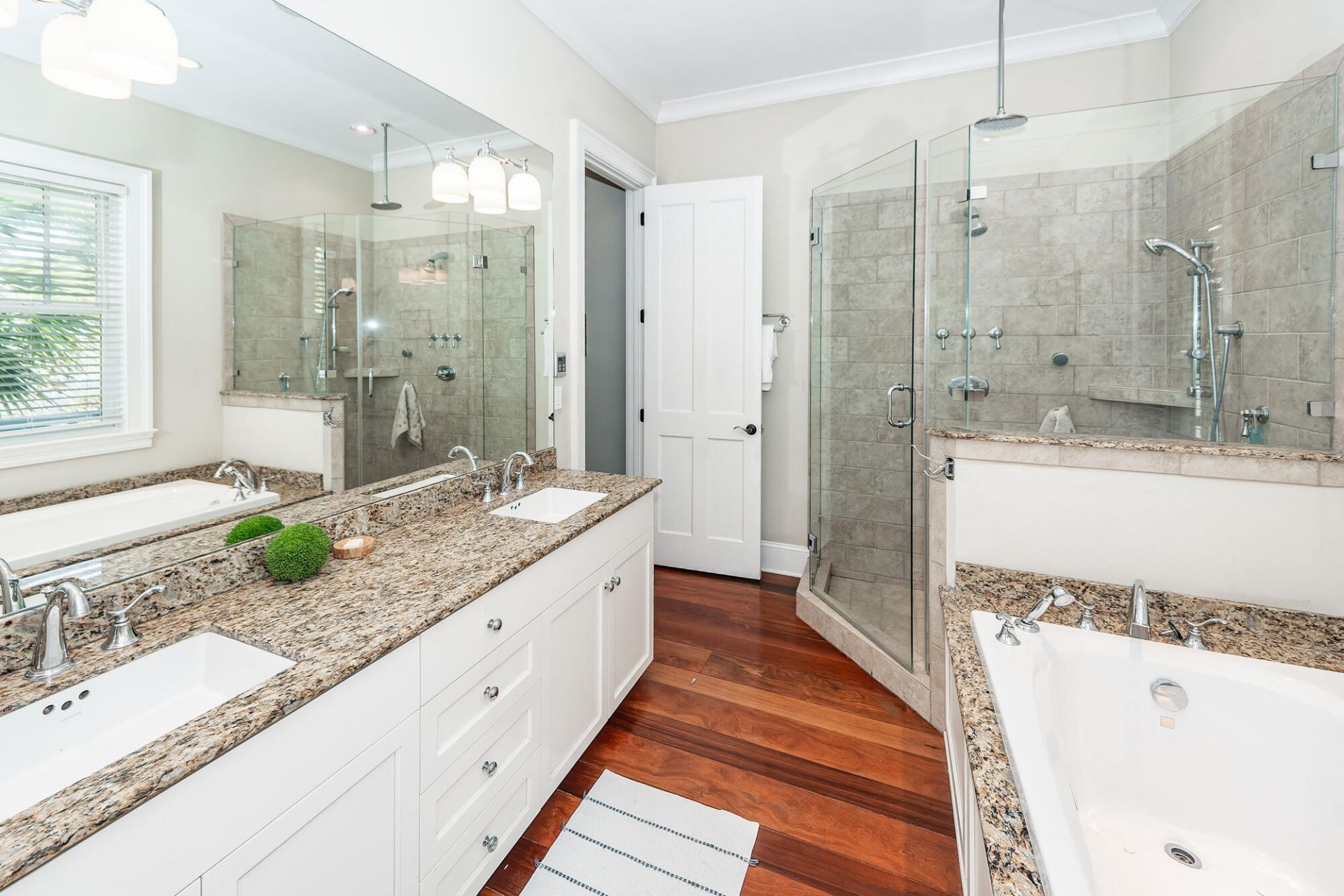 599 Two Mile Run Photo 33