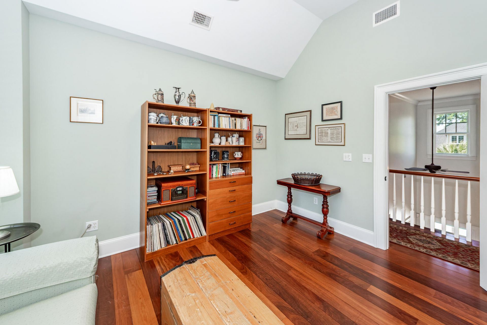 599 Two Mile Run Photo 49