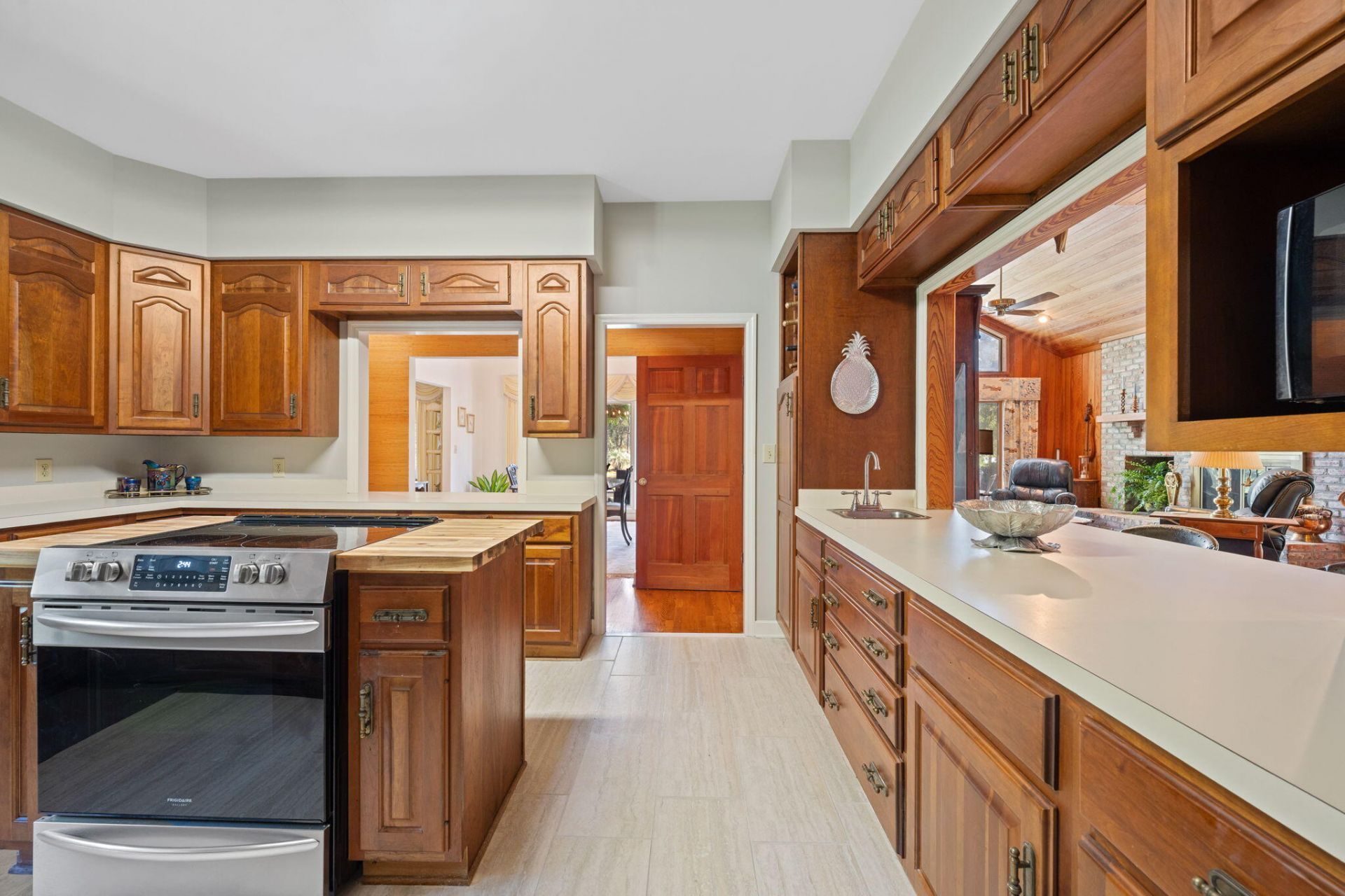 1554 Pinopolis Road Photo 14