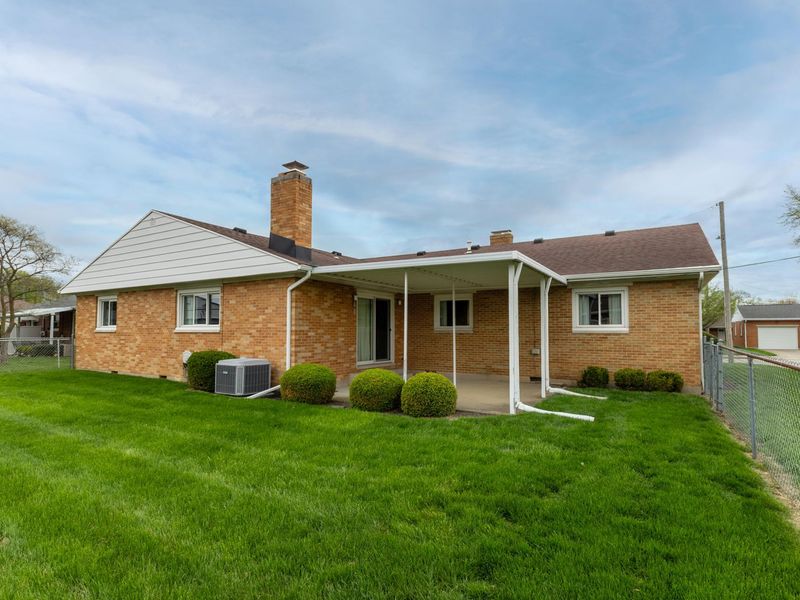 305 Sharon Drive, Covington, OH 45318 Photo 9