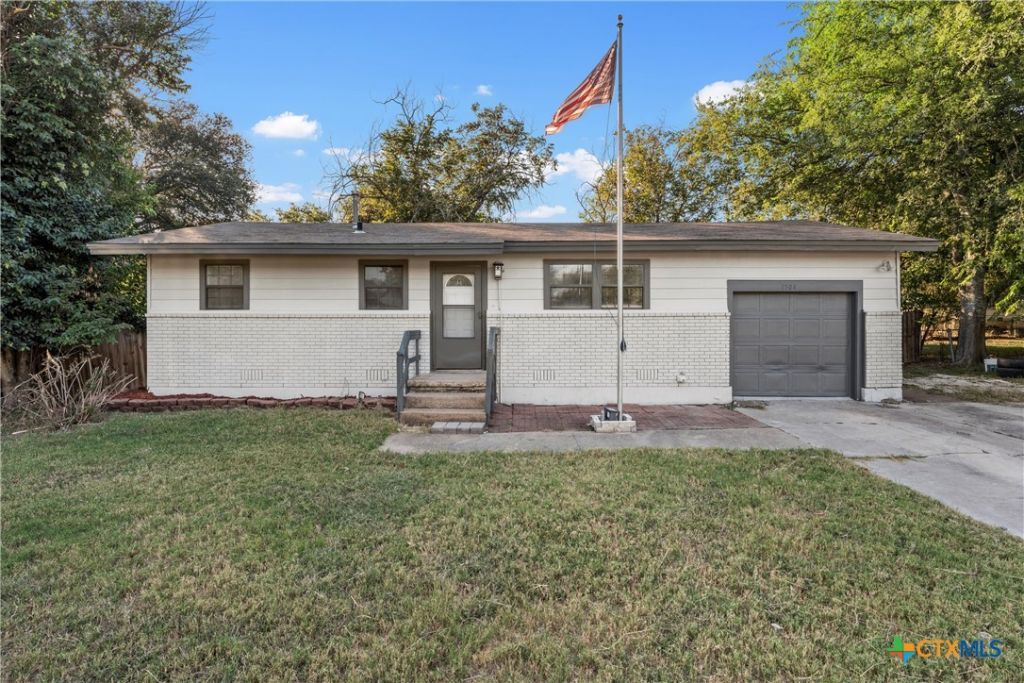 1304 S 23rd Street, Copperas Cove, TX 76522 Main Photo