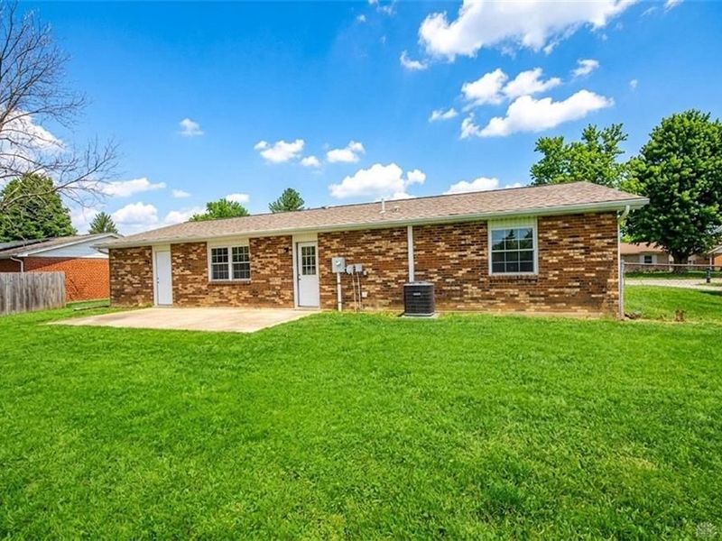 417 Elmwood Drive, Eaton, OH 45320 Photo 18