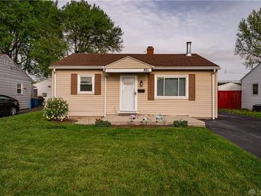 821 Old Main Street, Miamisburg, OH 45342