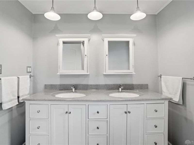 4528 Sydenham Road, Englewood, OH 45322 Photo 46