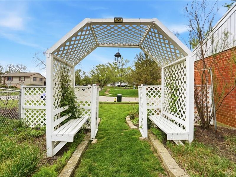 4528 Sydenham Road, Englewood, OH 45322 Photo 72