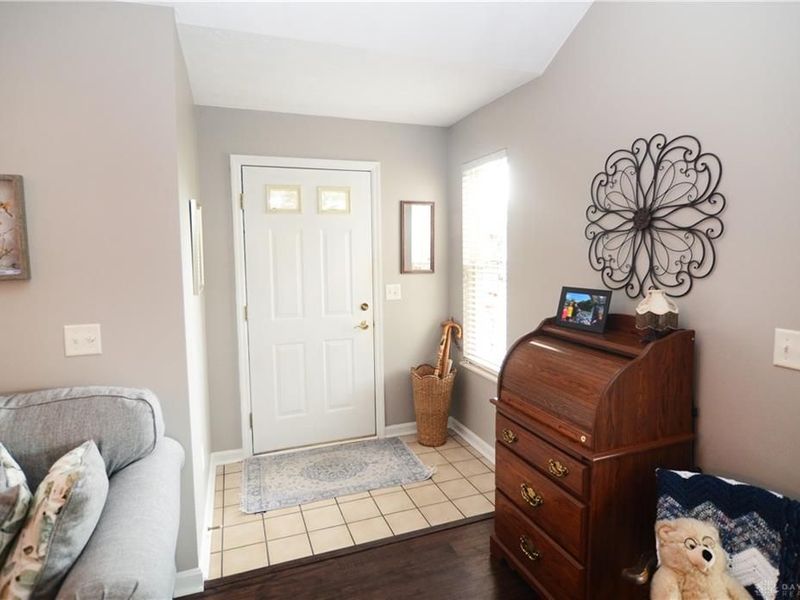 194 Villa Pointe Drive, Springboro, OH 45066 Photo 3