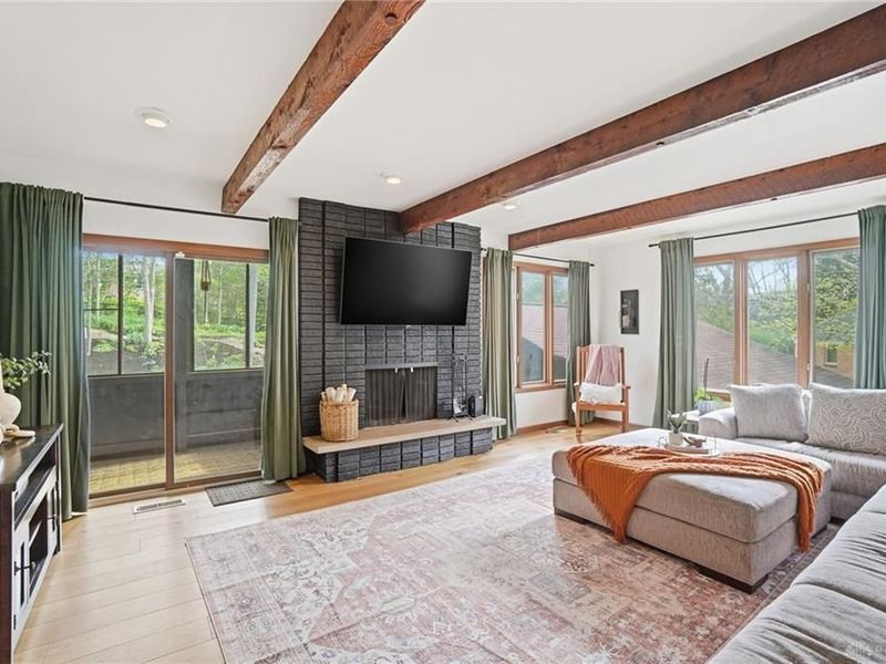 5082 Jameswood Circle, Kettering, OH 45429 Photo 12