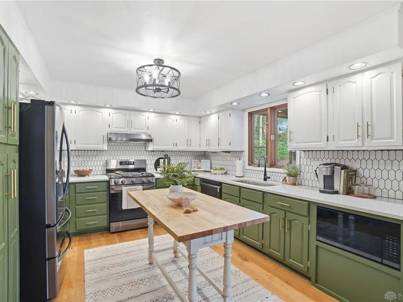 5082 Jameswood Circle, Kettering, OH 45429 Photo 16