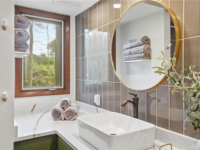 5082 Jameswood Circle, Kettering, OH 45429 Photo 37